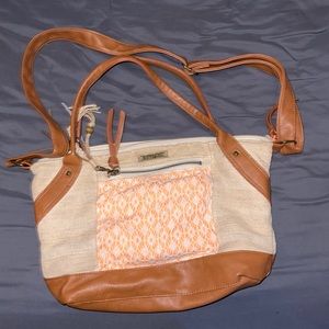 Brand new used once purse. Over the shoulder or strap